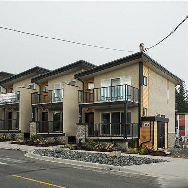 360 Belmont Rd photo 3