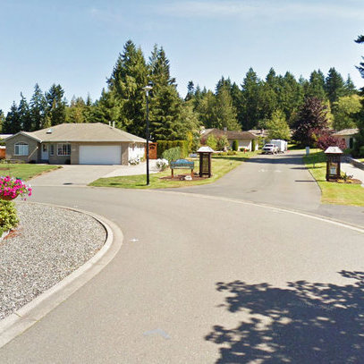 810 Chestnut Dr photo 2
