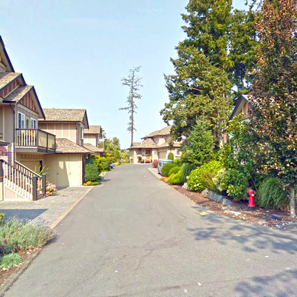 15 Helmcken Rd photo 5