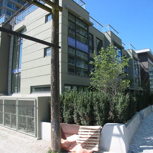 Photo 5 Wall Centre False Creek East One photo 5