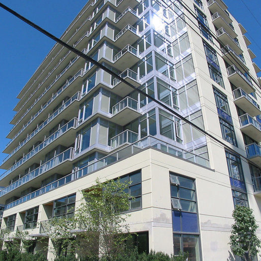 Photo 5 — click to view Wall Centre False Creek West 2 Tower photo 5