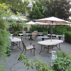 Photo 4 — click to view Westminster House photo 4
