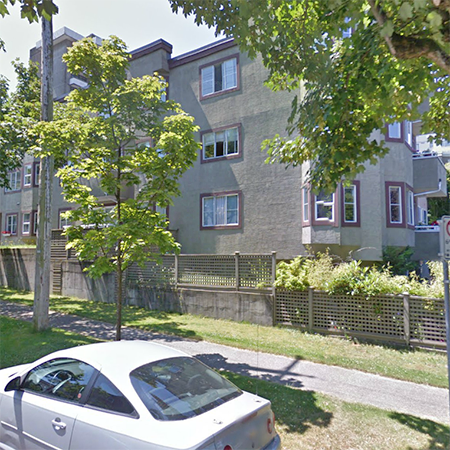 1116 W 11TH photo 4