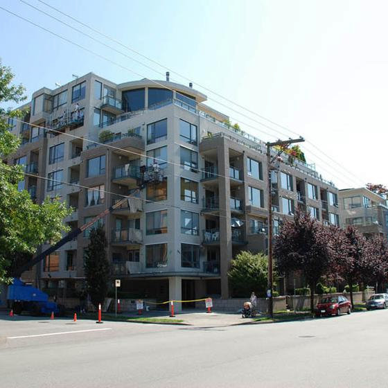 Photo 5 Yorkville North photo 5