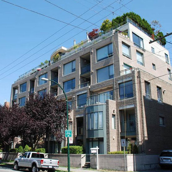 Photo 8 Yorkville North photo 8