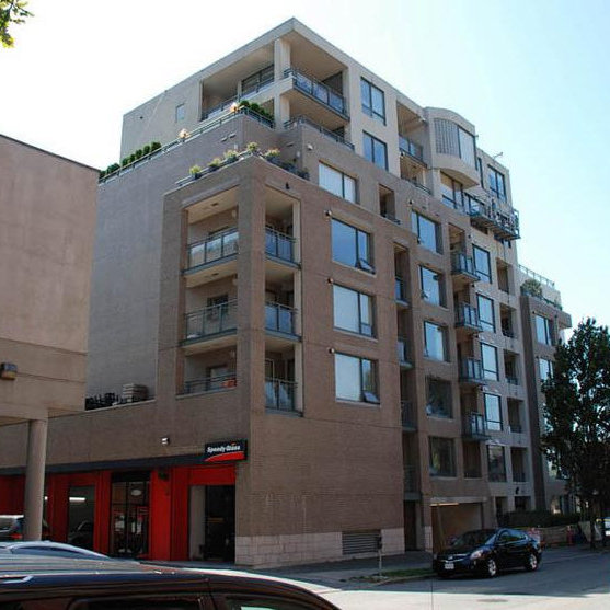 Photo 6 Yorkville North photo 6