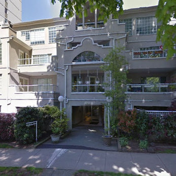 Charlotte Gardens photo 7