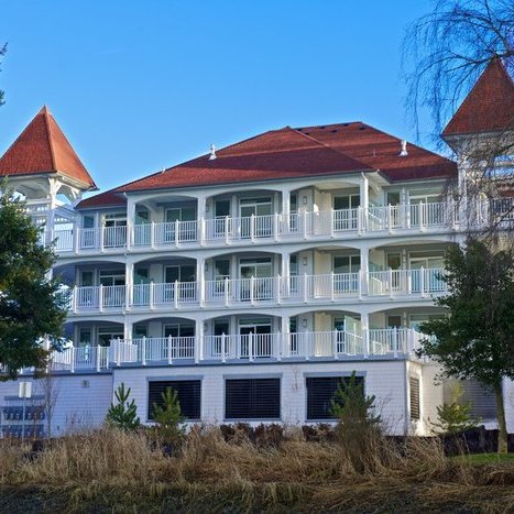 River Watch Residences photo 2