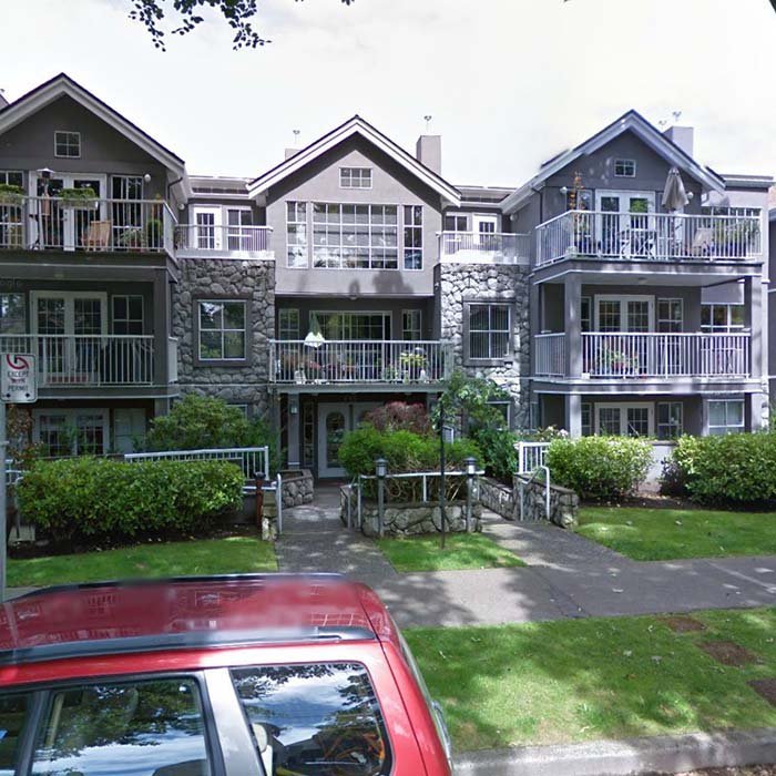 Tiffany Mansion photo 3