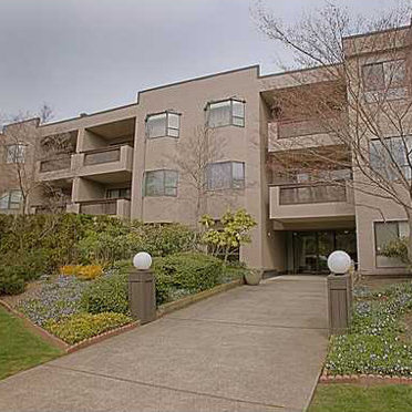 Photo 5 Oakmont Place photo 5
