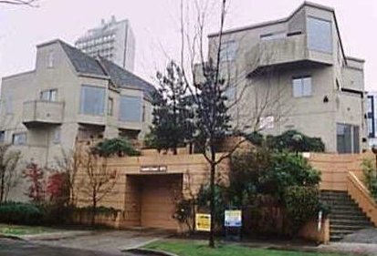 Laurel Court