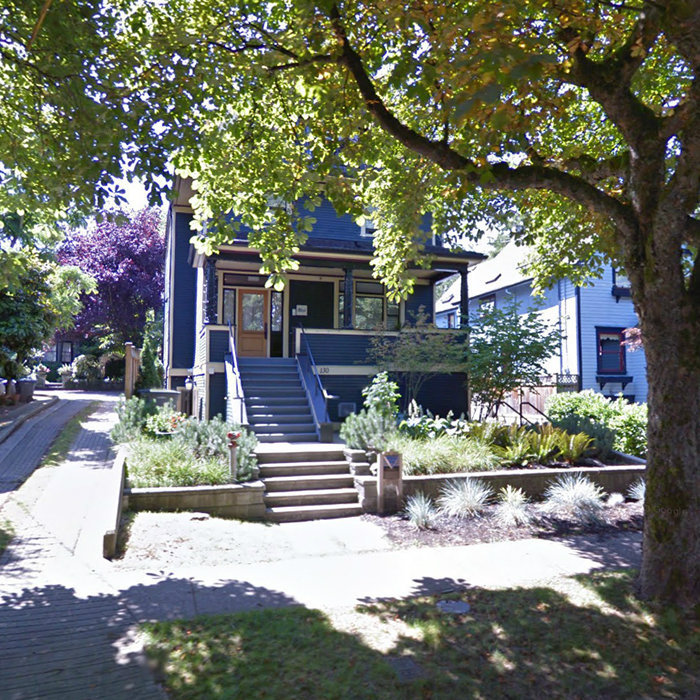 Macauley House photo 4