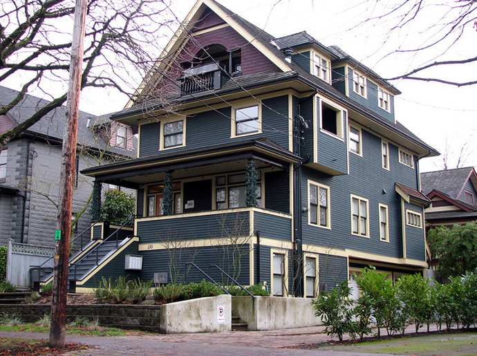 Macauley House