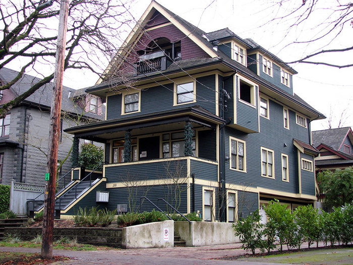 Macauley House