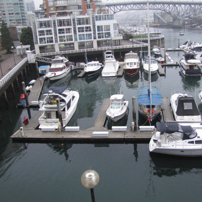 1000 Beach Marina