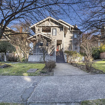 Photo 1 Upper Kits/ Lower Shaughnessy photo 1