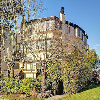 Photo 3 Hemlock House photo 3