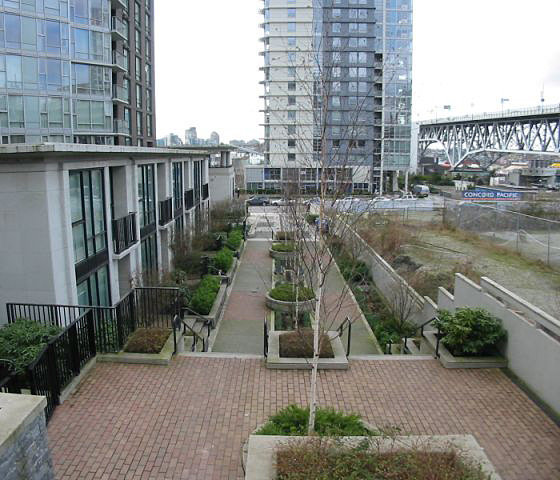 Photo 8 Park West 2 photo 8