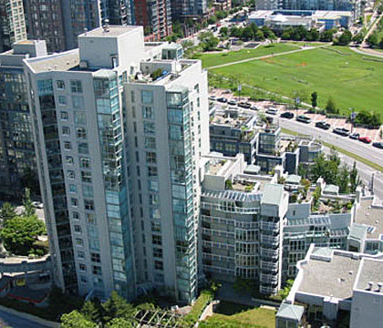 Photo 4 Pacific Point 2 photo 4
