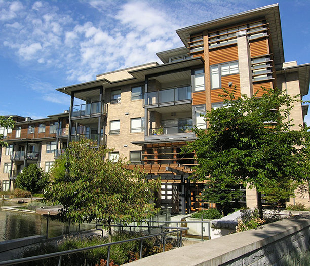 Photo 4 — click to view Folio photo 4