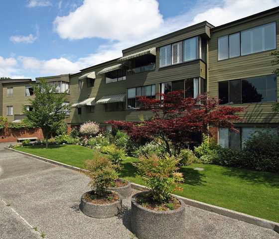Photo 5 Arbutus Village photo 5