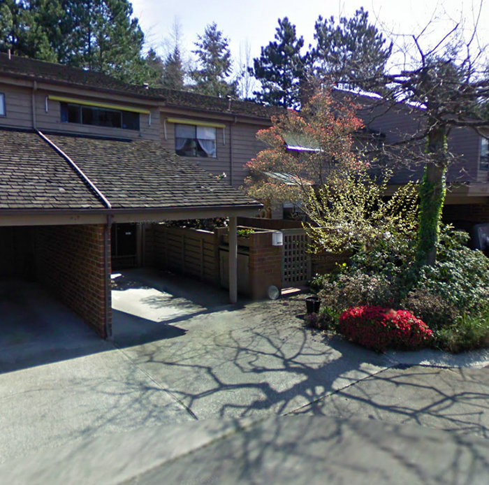 Arbutus Village