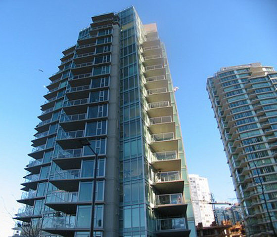 Photo 2 — click to view Bayshore Gardens photo 2