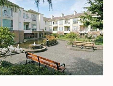 Photo 2 — click to view Wyndham Court photo 2