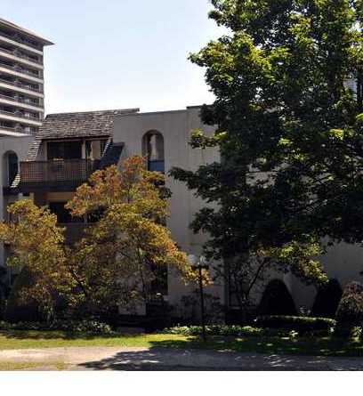 Douglas View photo 4