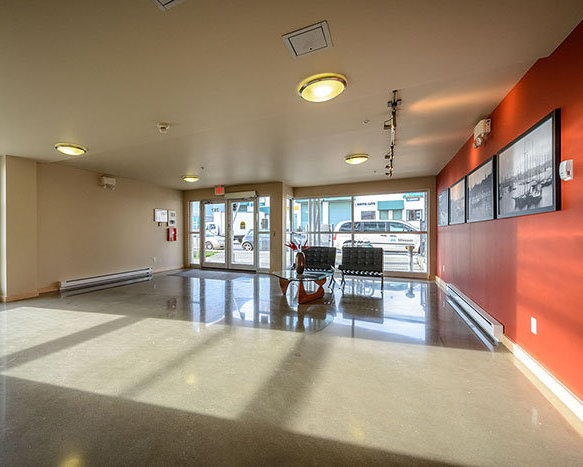 Photo 4 — click to view Bond's Landing III photo 4