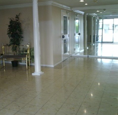 Carmel Pointe photo 4