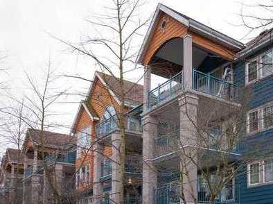 Photo 3 — click to view Lakeside Terrace photo 3