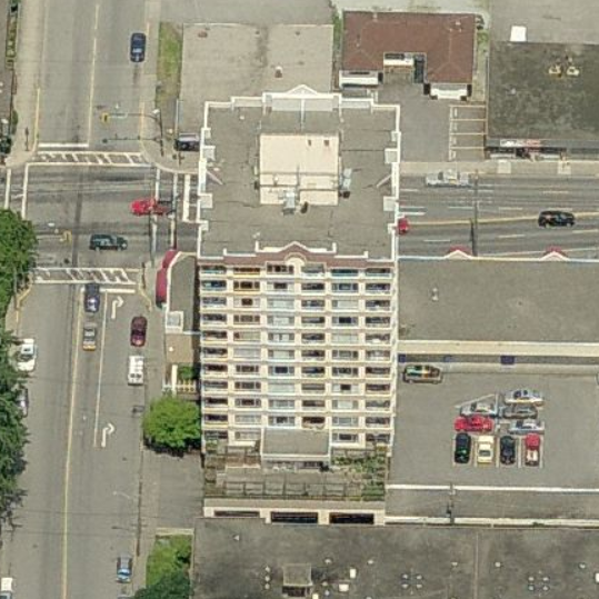 Gordon Towers photo 3