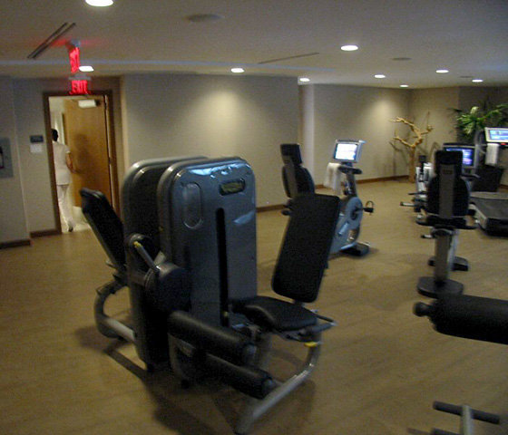 Photo 25 — click to view Fairmont Pacific Rim photo 25