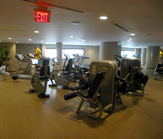 Photo 24 — click to view Fairmont Pacific Rim photo 24