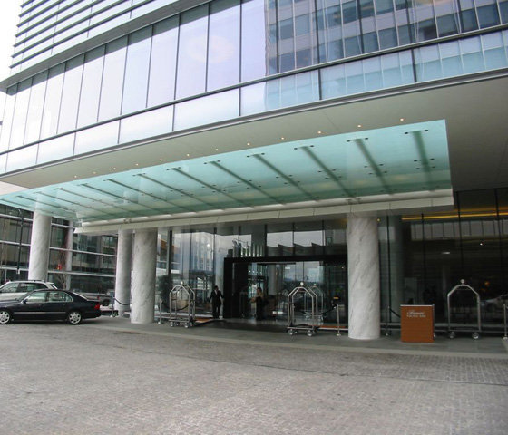 Photo 9 — click to view Fairmont Pacific Rim photo 9