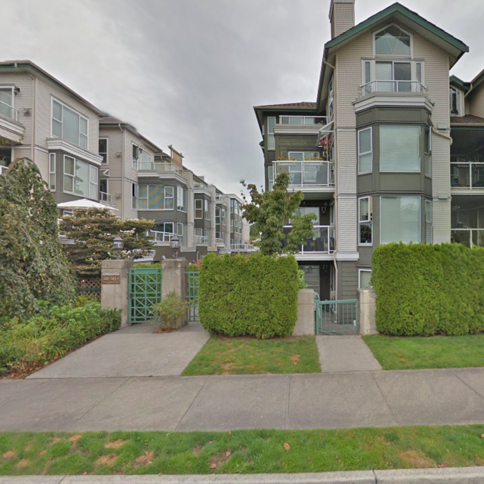 Photo 4 — click to view The Newport photo 4