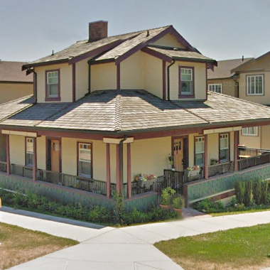Photo 2 Laval Villas photo 2