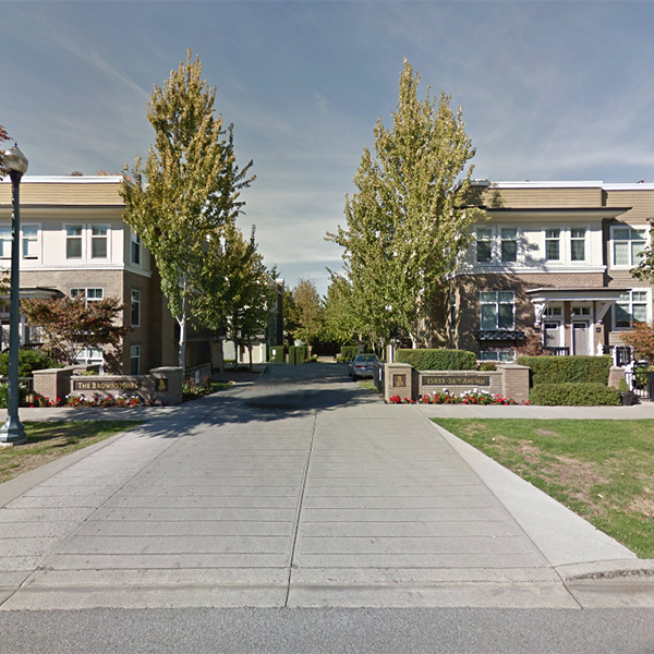 Photo 2 The Brownstones photo 2