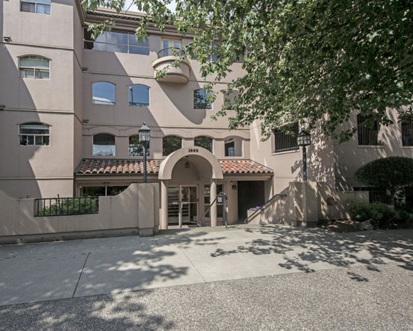Venice Court photo 2