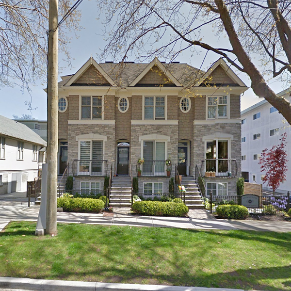 Photo 3 Brownstone photo 3