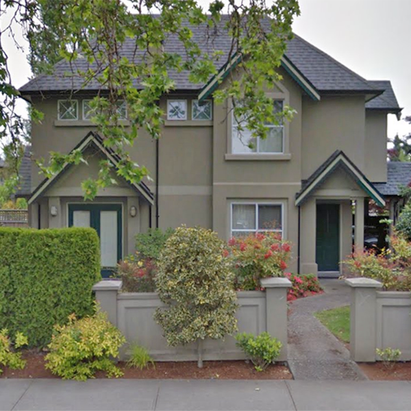Carrick Court photo 2