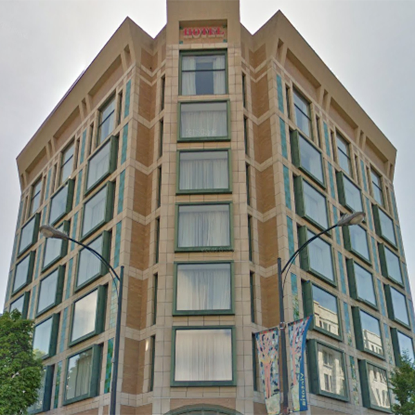 Photo 4 — click to view The Magnolia Hotel and Spa photo 4