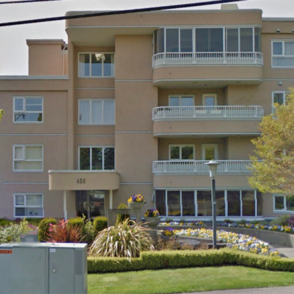 Photo 2 Linden Terrace photo 2