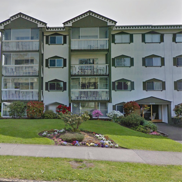 Photo 4 — click to view Rockland photo 4