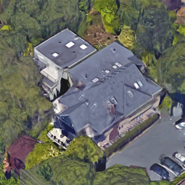 Photo 5 — click to view Rockland House photo 5