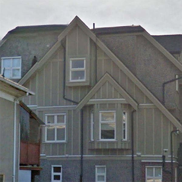Pender Place photo 3
