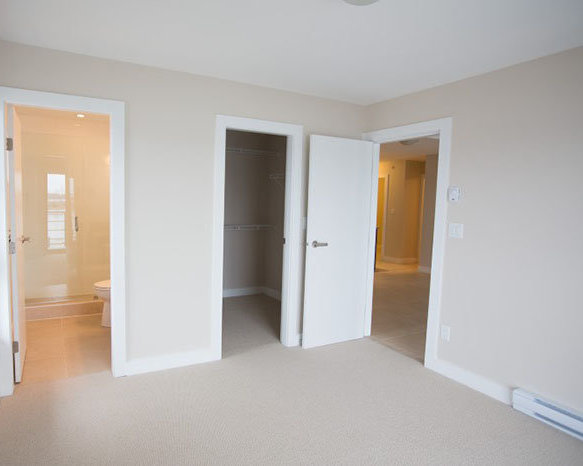 Waterfront Residences photo 7