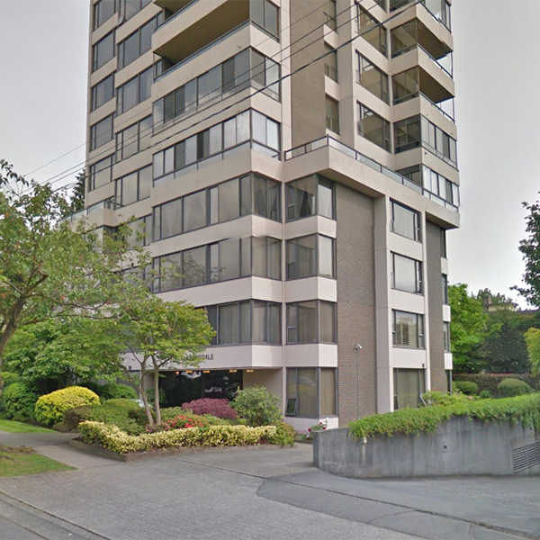 Photo 2 — click to view The Kerrisdale photo 2