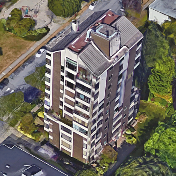Photo 5 — click to view The Kerrisdale photo 5